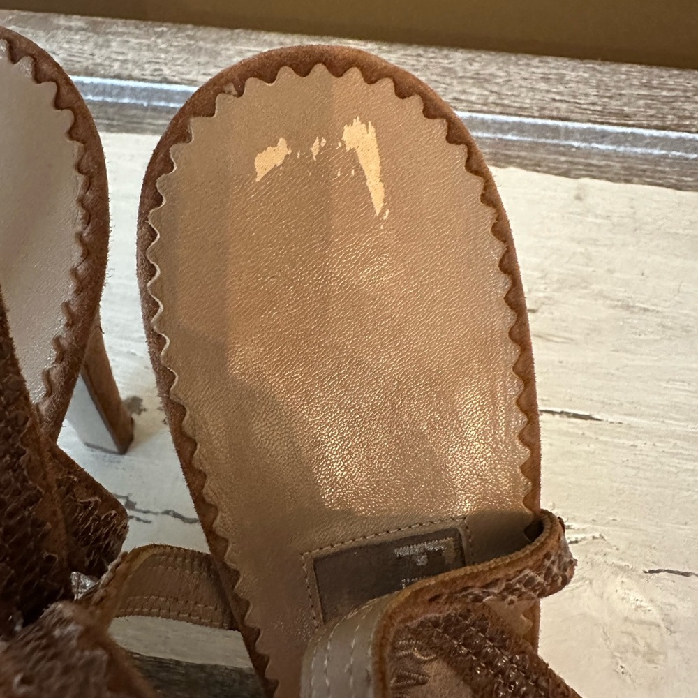 Salvatore Ferragamo Brown Leather Suede Stiletto Slingbacks - Size 8.5 - Picture 4 of 11